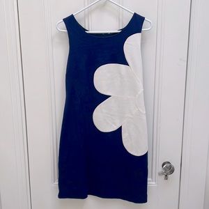 Amy Matto New York, Navy Blue Dress with big white flower, Size 6